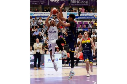 UEMC Real Valladolid Baloncesto - Andorra. / PHOTOGENIC