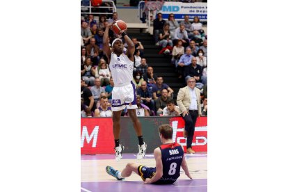 UEMC Real Valladolid Baloncesto - Andorra. / PHOTOGENIC