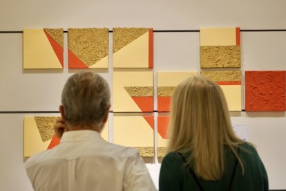 RÍO Shopping inaugura su Galería de Arte para apoyar y dar visibilidad a los talentos artísticos de la provincia de Valladolid.- ICAL