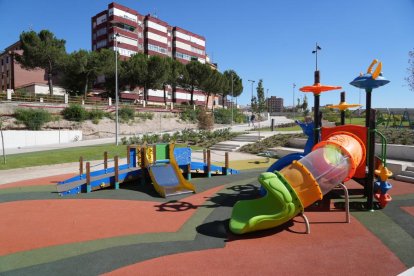Paso peatonal de Panaderos.-J. M. LOSTAU