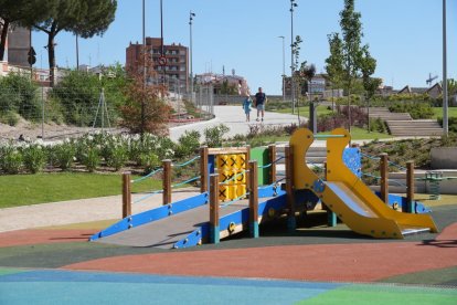 Paso peatonal de Panaderos.-J. M. LOSTAU