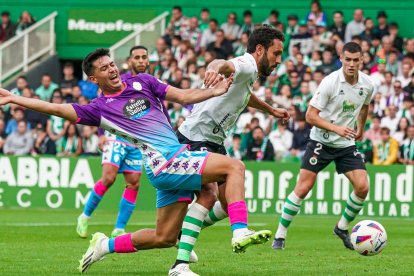 Meseguer, en el partido de la pasada campaña contra el Racing.