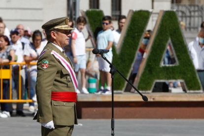 Celebración del Día de las Fuerzas Armadas en Valladolid.- J. M. LOSTAU