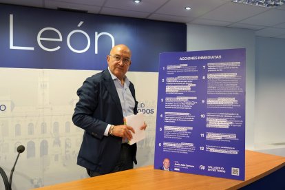 Jesús Julio Carnero, candidato del PP a la alcaldía de Valladolid, en una presentación de su campaña -ICAL