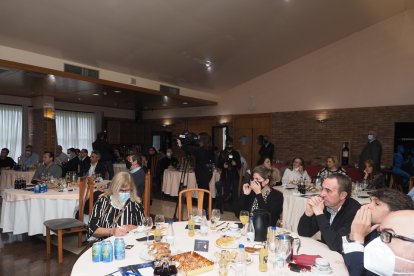 Desayunos de la APDV desde la Real Sociedad Hípica. / M. G. E.