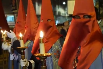 Vía Crucis de la Exaltación de la Santa Cruz y Nuestra Señora de los Dolores del Viernes de Dolores en Valladolid.- PHOTOGENIC