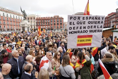 Concentración en Valladolid contra la amnistía.- ICAL