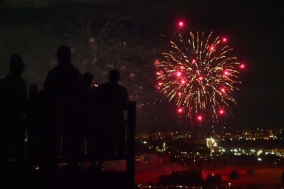 Fuegos artificiales 7/9/22.- PHOTOGENIC