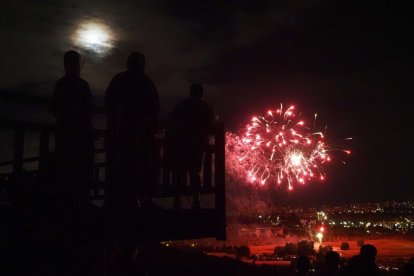 Fuegos artificiales 7/9/22.- PHOTOGENIC