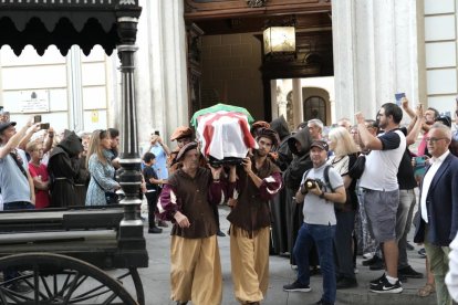 Valladolid rinde honores en un funeral al príncipe irlandés Red Hugh O'Donnell.-J. M. LOSTAU