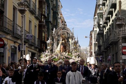 Procesión y misa solemne en honor a Nuestra Señora de San Lorenzo, patrona de Valladolid. ICAL