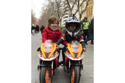 Los más pequeños también son fieles a la cita de Pingüinos.- E. M.