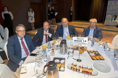 Luis Chico, Juan Martí, Óscar Mena y Miguel Ángel González Chao.