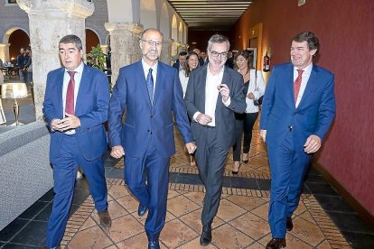 Pablo Lago, Luis Fuentes, José Manuel Villegas y Alfonso Fernández Mañueco.