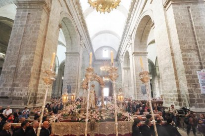 Procesión y misa solemne en honor a Nuestra Señora de San Lorenzo, patrona de Valladolid. PHOTOGENIC