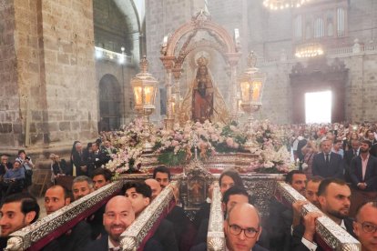 Procesión y misa solemne en honor a Nuestra Señora de San Lorenzo, patrona de Valladolid. PHOTOGENIC