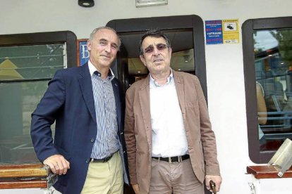José Antonio Arias y Eugenio Gascón (gerente de Calprint).