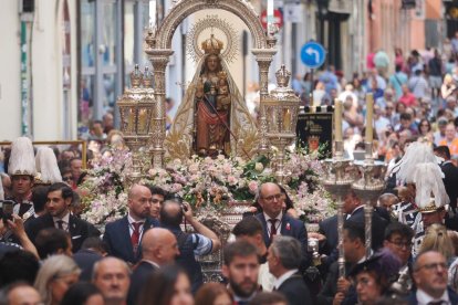 Procesión y misa solemne en honor a Nuestra Señora de San Lorenzo, patrona de Valladolid. PHOTOGENIC
