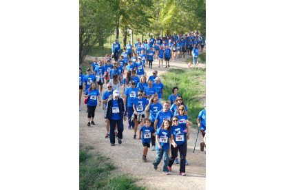 VI Caminata Popular de la Fundación Banco de Alimentos de Valladolid.- J. M. LOSTAU