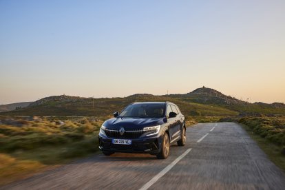 Nuevo Renault Espace de Palencia.- E.M.