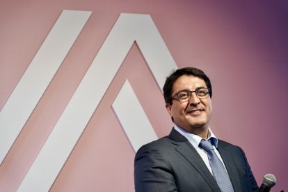 José Martín Vega, director de la factoría de Renault en Palencia, en la rueda de prensa nuevo Renault Espace en Oporto. -ICAL