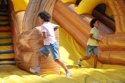 Hinchables en Portugalete con motivo de las Fiestas de Valladolid. Photogenic