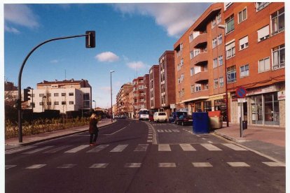 Vista de la carretera de Rueda en el 2003.- ARCHIVO MUNICIPAL DE VALLADOLID