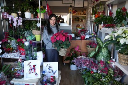 Carretera de Rueda, Susana Fernández de la Floristería Syldavia.- J.M. LOSTAU
