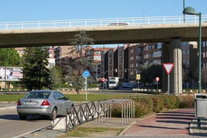 Carretera de Rueda.- J.M. LOSTAU