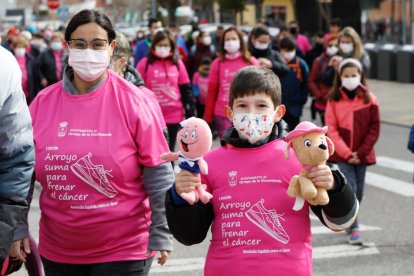 Marcha de la mujer en Arroyo de la Encomienda.- J. M. LOSTAU
