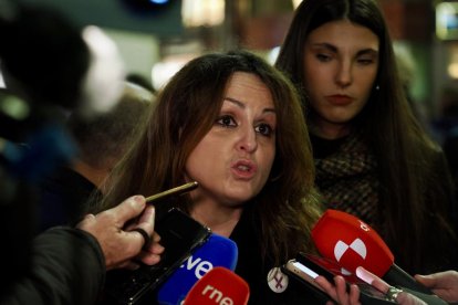 Foto de la manifestación con motivo del Día Internacional Contra la Violencia de Género. -PHOTOGENIC.