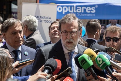 El expresidente del Gobierno Mariano Rajoy y el presidente del PPCyL , Alfonso Fernández Mañueco visitan Salamanca. ICAL