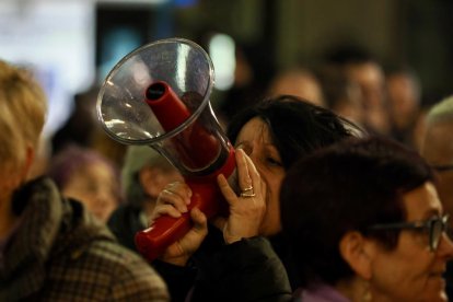 Foto de la manifestación con motivo del Día Internacional Contra la Violencia de Género. -PHOTOGENIC.