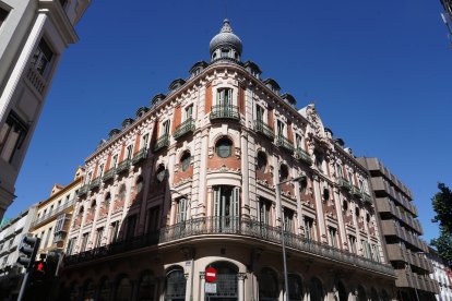 Círculo de Recreo de la calle Duque de la Victoria.- ICAL