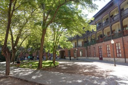 Plaza del Viejo Coso.- ICAL