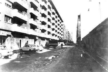 Calle Nueva del Carmen, en Pilarica, en 1980. ARCHIVO MUNICIPAL