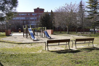 Parque de la Madre Amadora del barrio La Pilarica de Valladolid.- J. M. LOSTAU