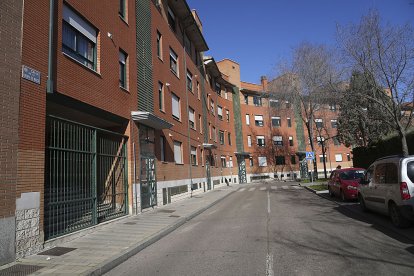 Calle de la Orden de Malta del barrio La Pilarica de Valladolid.- J. M. LOSTAU
