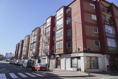 Calle Templarios del barrio La Pilarica de Valladolid.- J. M. LOSTAU