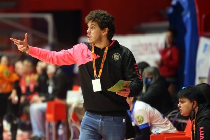 Porriño-Caja Rural Aula, partido de ida de la Copa de la Reina. /LOF
