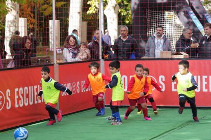 18 11 14 15 143890244