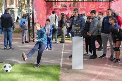 18 11 14 15 143890253