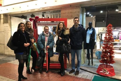 Fotos del I Concurso de Decoración Navideña de Calles Comerciales de Barrios de Valladolid. - E.M.