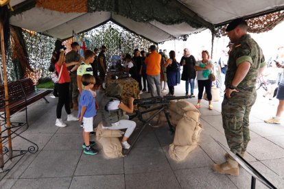 Celebración del Día de las Fuerzas Armadas en Valladolid.- PHOTOGENIC