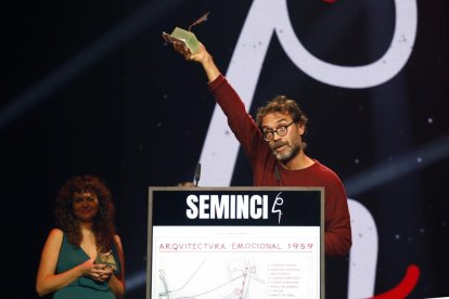 León Siminiani en la gala de clausura de la 67ª Seminci. J.M. LOSTAU