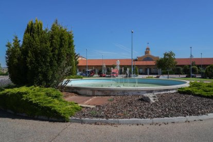 Plaza de la Ópera en el barrio de Fuente Berrocal. J.M. LOSTAU