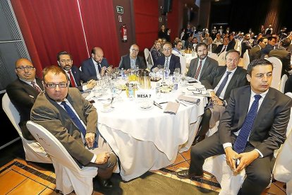 Luis Miguel Torres (Agencia Ical), Ricardo García Ureta (Correo de Burgos), Eduardo Álvarez (RTVCyL), Pelayo Fernández (PP), Florencio Carrera (La 8 y EsRadio), Miguel Manovel (Edigrup), Óscar Gálvez (Promecal), Ignacio Fernández (Atresmedia) y  Eduardo Gordaliza (RTVCyL).
