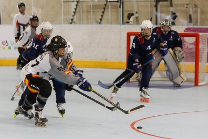 Final España-Francia del Europeo de Hockey línea en Valladolid. / LOSTAU