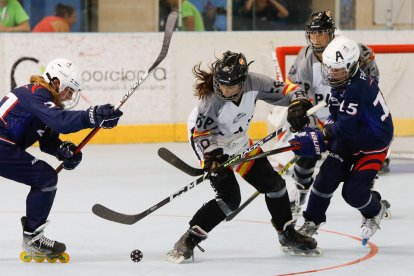 Final España-Francia del Europeo de Hockey línea en Valladolid. / LOSTAU