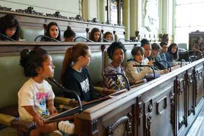 Celebración del Pleno de la Infancia en el Ayuntamiento de Valladolid.- ICAL
